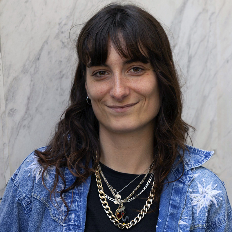 ROSE HIRGOROM